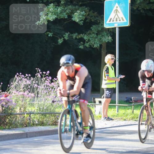 08.09.2024 - Stadtparktriathlon Zöllner http://msf.ph/oto/7007154 08.09.2024 08:50:20 Radfahren 1, 19, 22, 32, 86 meine-sportfotos.de