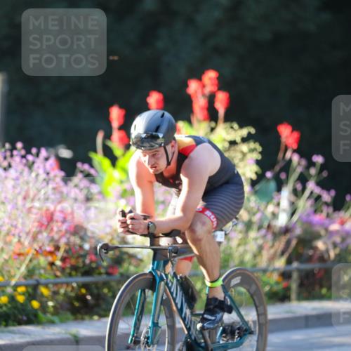 08.09.2024 - Stadtparktriathlon Zöllner http://msf.ph/oto/7007168 08.09.2024 08:50:20 Radfahren 1, 19, 22, 32, 86 meine-sportfotos.de