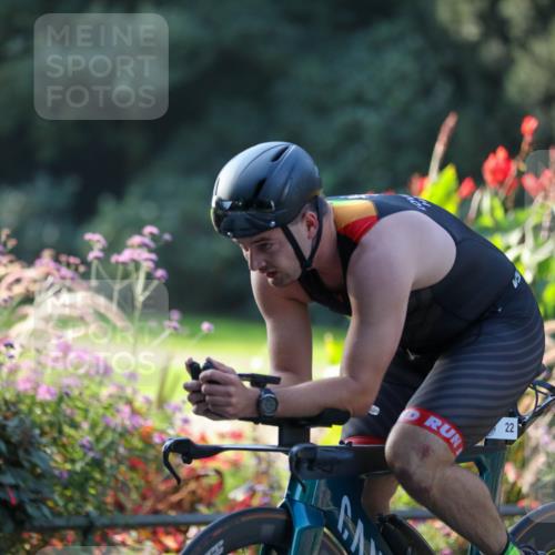 08.09.2024 - Stadtparktriathlon Zöllner http://msf.ph/oto/7007180 08.09.2024 08:50:20 Radfahren 1, 19, 22, 32, 86 meine-sportfotos.de