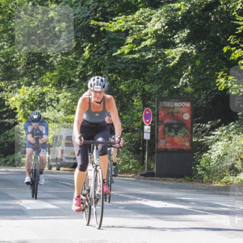 08.09.2024 - Stadtparktriathlon Zöllner http://msf.ph/oto/7007233 08.09.2024 11:41:58 Radfahren 582, 584, 672, 675, 711, 718 meine-sportfotos.de