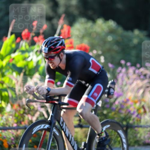 08.09.2024 - Stadtparktriathlon Zöllner http://msf.ph/oto/7007261 08.09.2024 08:50:29 Radfahren 19, 86 meine-sportfotos.de