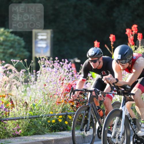 08.09.2024 - Stadtparktriathlon Zöllner http://msf.ph/oto/7007498 08.09.2024 08:51:12 Radfahren 20, 33, 71, 77, 80, 83 meine-sportfotos.de