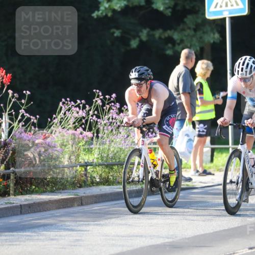08.09.2024 - Stadtparktriathlon Zöllner http://msf.ph/oto/7007592 08.09.2024 08:51:27 Radfahren 25, 26, 39, 89 meine-sportfotos.de