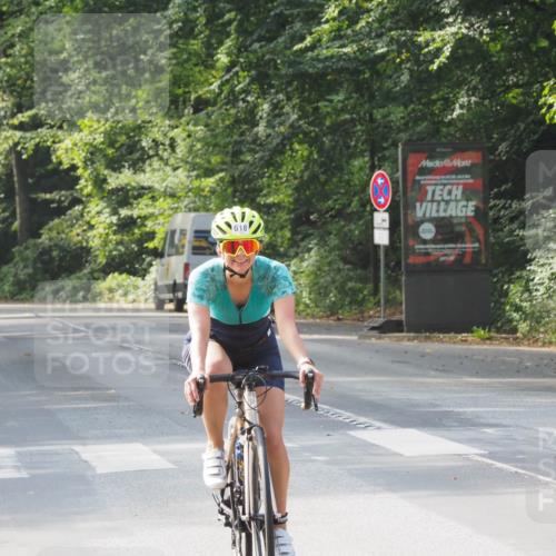 08.09.2024 - Stadtparktriathlon Zöllner http://msf.ph/oto/7007600 08.09.2024 11:51:20 Radfahren 618, 639, 689 meine-sportfotos.de
