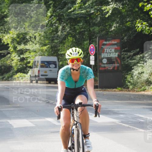 08.09.2024 - Stadtparktriathlon Zöllner http://msf.ph/oto/7007626 08.09.2024 11:51:21 Radfahren 618, 639, 689 meine-sportfotos.de