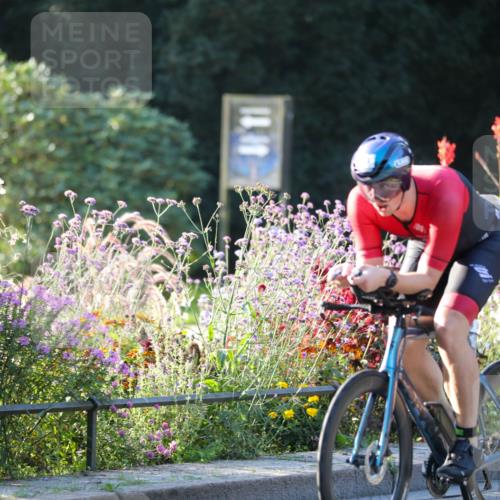 08.09.2024 - Stadtparktriathlon Zöllner http://msf.ph/oto/7007666 08.09.2024 08:51:36 Radfahren 39, 78 meine-sportfotos.de