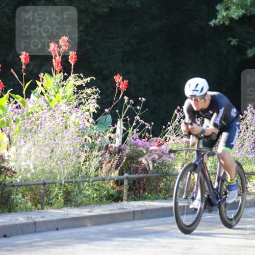 08.09.2024 - Stadtparktriathlon Zöllner http://msf.ph/oto/7007683 08.09.2024 08:51:40 Radfahren 78 meine-sportfotos.de