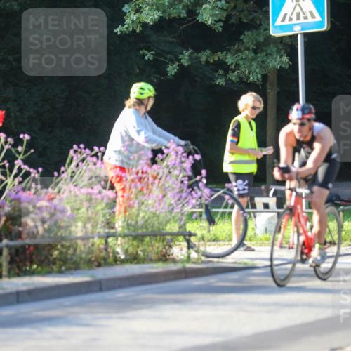 08.09.2024 - Stadtparktriathlon Zöllner http://msf.ph/oto/7007730 08.09.2024 08:51:52 Radfahren 18, 44, 55, 66 meine-sportfotos.de