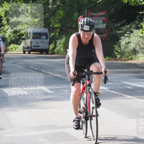 08.09.2024 - Stadtparktriathlon Zöllner http://msf.ph/oto/7007753 08.09.2024 11:51:48 Radfahren 583, 609, 614, 643, 680, 695, 705, 736, 744 meine-sportfotos.de