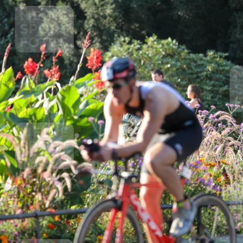 08.09.2024 - Stadtparktriathlon Zöllner http://msf.ph/oto/7007763 08.09.2024 08:51:53 Radfahren 18, 44, 55, 66 meine-sportfotos.de