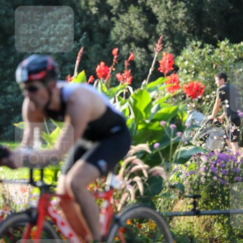 08.09.2024 - Stadtparktriathlon Zöllner http://msf.ph/oto/7007769 08.09.2024 08:51:53 Radfahren 18, 44, 55, 66 meine-sportfotos.de