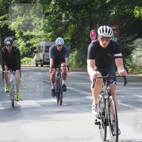 08.09.2024 - Stadtparktriathlon Zöllner http://msf.ph/oto/7007789 08.09.2024 11:51:51 Radfahren 609, 614, 680, 695, 705, 736, 744 meine-sportfotos.de
