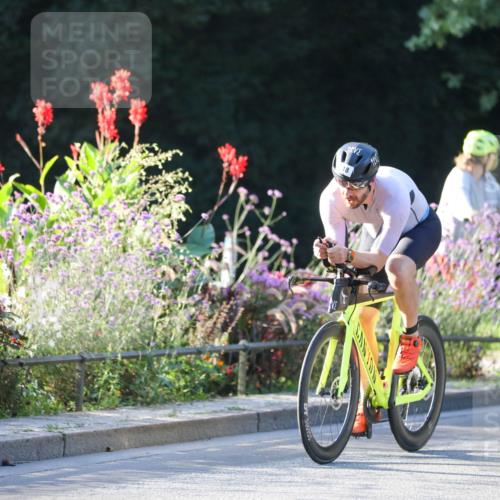 08.09.2024 - Stadtparktriathlon Zöllner http://msf.ph/oto/7007860 08.09.2024 08:52:02 Radfahren 3, 18, 23, 44, 66 meine-sportfotos.de