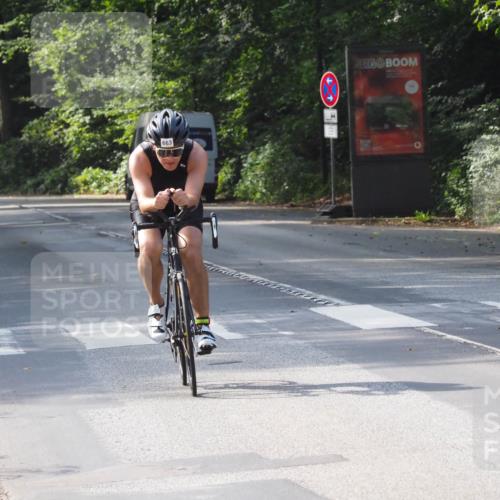 08.09.2024 - Stadtparktriathlon Zöllner http://msf.ph/oto/7007922 08.09.2024 11:52:26 Radfahren 644, 663 meine-sportfotos.de