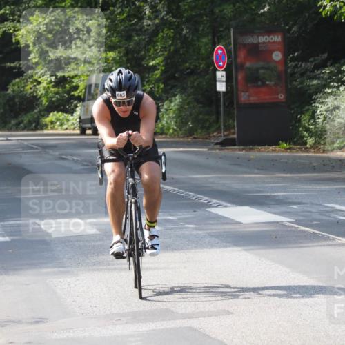 08.09.2024 - Stadtparktriathlon Zöllner http://msf.ph/oto/7007932 08.09.2024 11:52:26 Radfahren 644, 663 meine-sportfotos.de