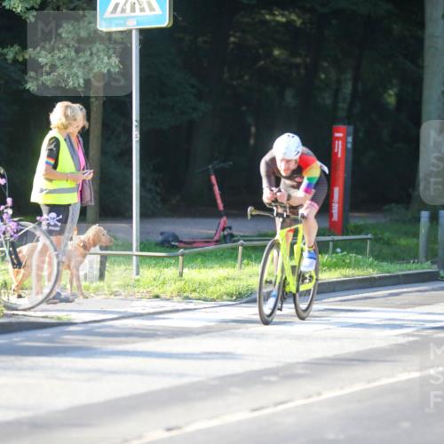 08.09.2024 - Stadtparktriathlon Zöllner http://msf.ph/oto/7007941 08.09.2024 08:52:08 Radfahren 3, 23, 31, 35, 54 meine-sportfotos.de