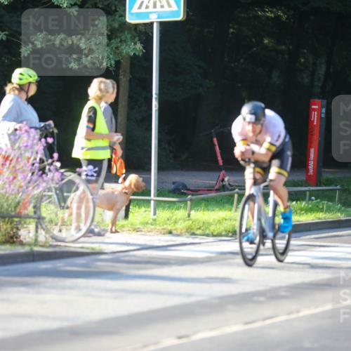 08.09.2024 - Stadtparktriathlon Zöllner http://msf.ph/oto/7008005 08.09.2024 08:52:13 Radfahren 31, 35, 40, 54, 72 meine-sportfotos.de