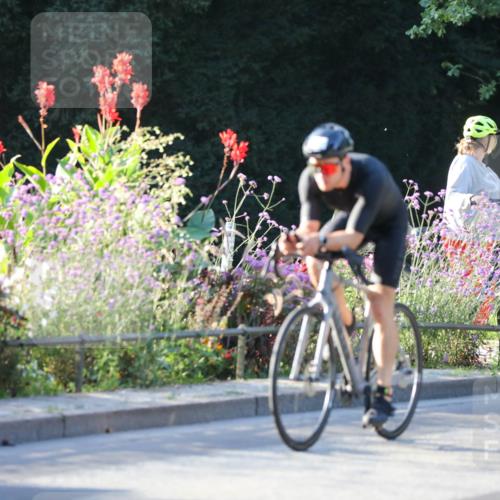 08.09.2024 - Stadtparktriathlon Zöllner http://msf.ph/oto/7008090 08.09.2024 08:52:18 Radfahren 21, 31, 35, 40, 63, 72, 76 meine-sportfotos.de