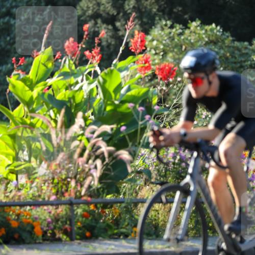 08.09.2024 - Stadtparktriathlon Zöllner http://msf.ph/oto/7008116 08.09.2024 08:52:18 Radfahren 21, 31, 35, 40, 63, 72, 76 meine-sportfotos.de