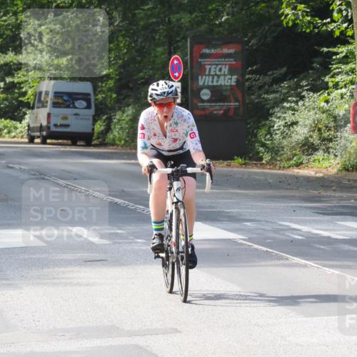 08.09.2024 - Stadtparktriathlon Zöllner http://msf.ph/oto/7008132 08.09.2024 11:53:14 Radfahren 597, 634, 732 meine-sportfotos.de