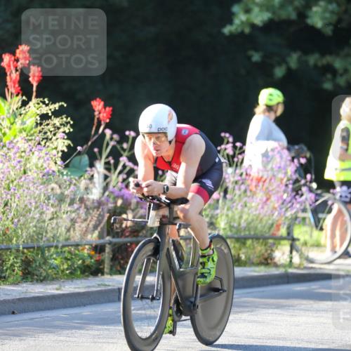 08.09.2024 - Stadtparktriathlon Zöllner http://msf.ph/oto/7008155 08.09.2024 08:52:20 Radfahren 15, 21, 27, 35, 37, 40, 63, 72, 76 meine-sportfotos.de