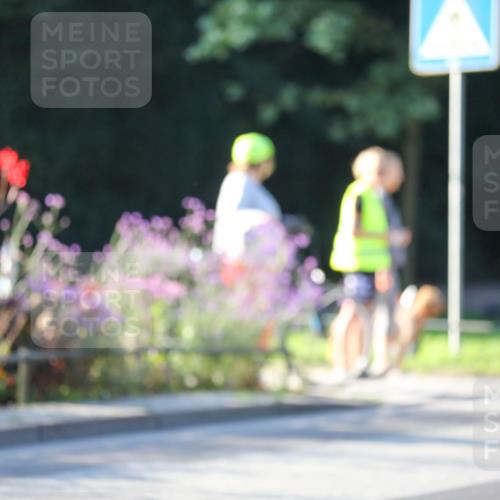 08.09.2024 - Stadtparktriathlon Zöllner http://msf.ph/oto/7008174 08.09.2024 08:52:21 Radfahren 15, 21, 27, 37, 40, 63, 72, 76 meine-sportfotos.de