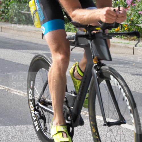 08.09.2024 - Stadtparktriathlon Zöllner http://msf.ph/oto/7008185 08.09.2024 11:53:23 Radfahren 587, 597, 674, 685, 697, 708, 732 meine-sportfotos.de