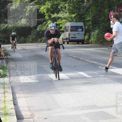 08.09.2024 - Stadtparktriathlon Zöllner http://msf.ph/oto/7008334 08.09.2024 11:53:44 Radfahren 653, 673, 684, 731 meine-sportfotos.de