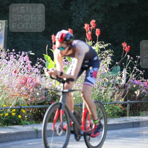08.09.2024 - Stadtparktriathlon Zöllner http://msf.ph/oto/7008352 08.09.2024 08:52:34 Radfahren 15, 27, 28, 57, 74, 85 meine-sportfotos.de