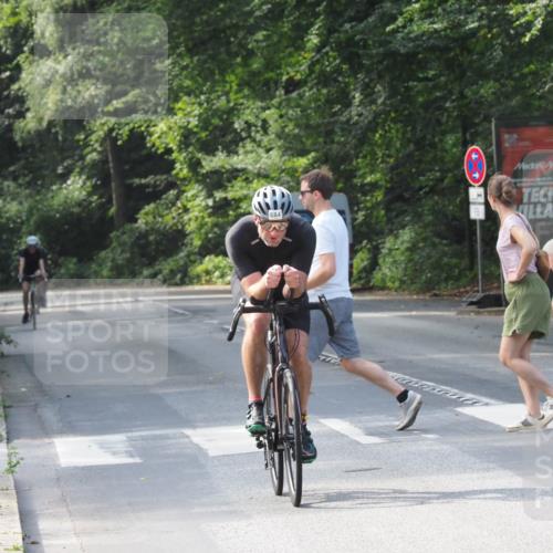 08.09.2024 - Stadtparktriathlon Zöllner http://msf.ph/oto/7008353 08.09.2024 11:53:44 Radfahren 653, 673, 684, 731 meine-sportfotos.de