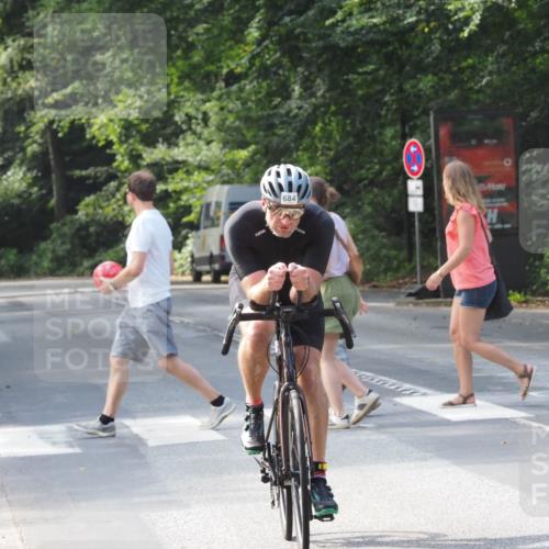 08.09.2024 - Stadtparktriathlon Zöllner http://msf.ph/oto/7008372 08.09.2024 11:53:45 Radfahren 653, 673, 684, 731 meine-sportfotos.de