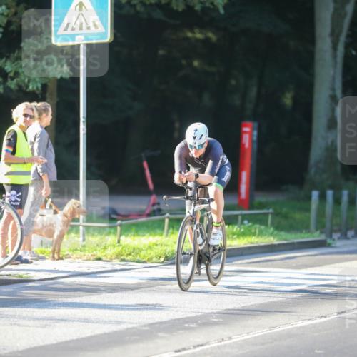 08.09.2024 - Stadtparktriathlon Zöllner http://msf.ph/oto/7008404 08.09.2024 08:52:40 Radfahren 41, 57, 74 meine-sportfotos.de