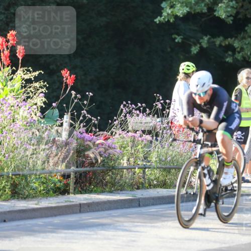 08.09.2024 - Stadtparktriathlon Zöllner http://msf.ph/oto/7008418 08.09.2024 08:52:40 Radfahren 41, 57, 74 meine-sportfotos.de