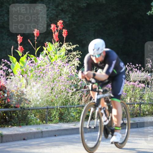 08.09.2024 - Stadtparktriathlon Zöllner http://msf.ph/oto/7008429 08.09.2024 08:52:41 Radfahren 41, 57, 74 meine-sportfotos.de