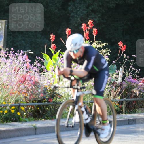 08.09.2024 - Stadtparktriathlon Zöllner http://msf.ph/oto/7008433 08.09.2024 08:52:41 Radfahren 41, 57, 74 meine-sportfotos.de