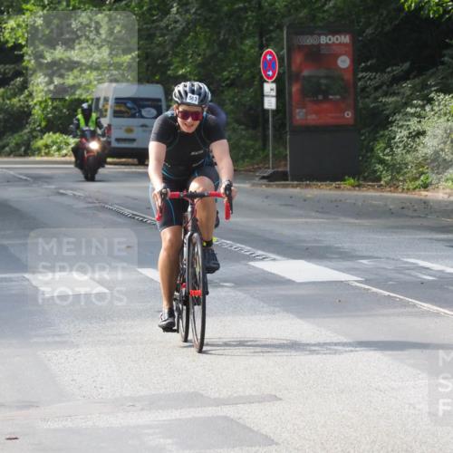 08.09.2024 - Stadtparktriathlon Zöllner http://msf.ph/oto/7008531 08.09.2024 11:54:04 Radfahren 563, 645, 646, 665 meine-sportfotos.de