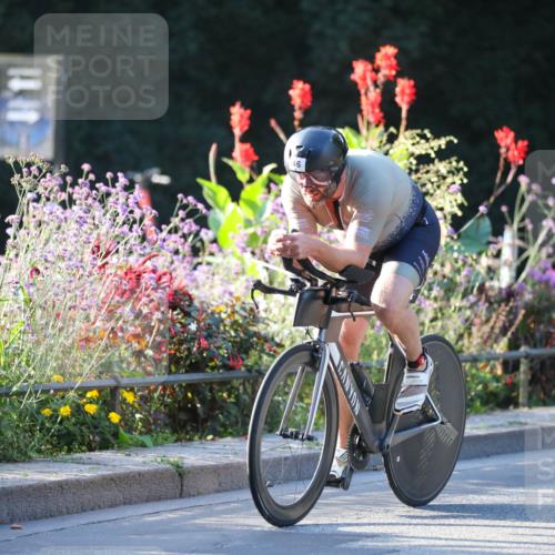 08.09.2024 - Stadtparktriathlon Zöllner http://msf.ph/oto/7008634 08.09.2024 08:53:13 Radfahren 8, 24, 30, 46, 58, 67, 82 meine-sportfotos.de