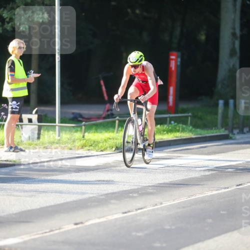 08.09.2024 - Stadtparktriathlon Zöllner http://msf.ph/oto/7008695 08.09.2024 08:53:17 Radfahren 8, 24, 58, 60, 67 meine-sportfotos.de
