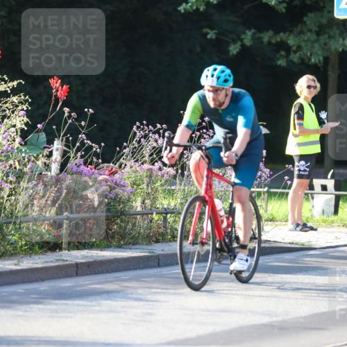08.09.2024 - Stadtparktriathlon Zöllner http://msf.ph/oto/7008747 08.09.2024 08:53:23 Radfahren 58, 60, 67 meine-sportfotos.de