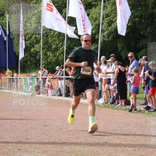 08.09.2024 - Airport Race Strokosch-Dieckow http://msf.ph/oto/7008763 08.09.2024 12:02:18 Ziel 2508, 2650, 2669 meine-sportfotos.de