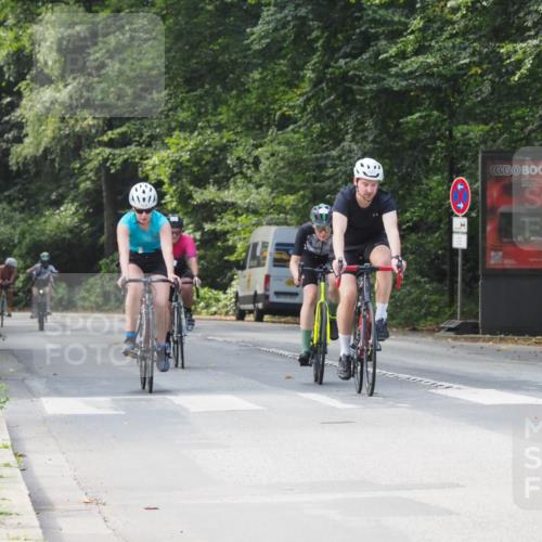 08.09.2024 - Stadtparktriathlon Zöllner http://msf.ph/oto/7008767 08.09.2024 11:55:14 Radfahren 588, 626, 658, 683, 807 meine-sportfotos.de
