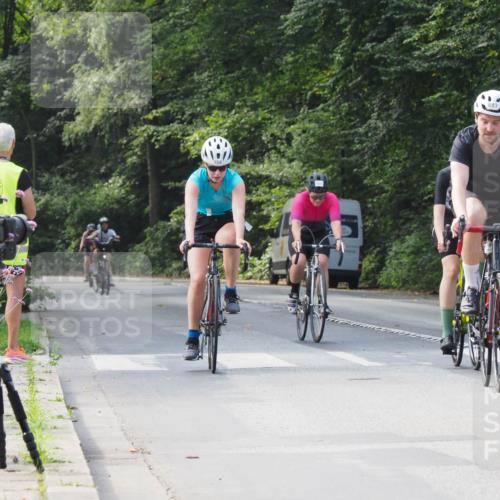 08.09.2024 - Stadtparktriathlon Zöllner http://msf.ph/oto/7008793 08.09.2024 11:55:16 Radfahren 588, 596, 626, 658, 683, 807 meine-sportfotos.de