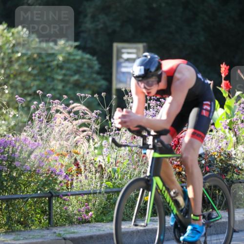 08.09.2024 - Stadtparktriathlon Zöllner http://msf.ph/oto/7008837 08.09.2024 08:53:38 Radfahren 10, 53, 61, 88 meine-sportfotos.de