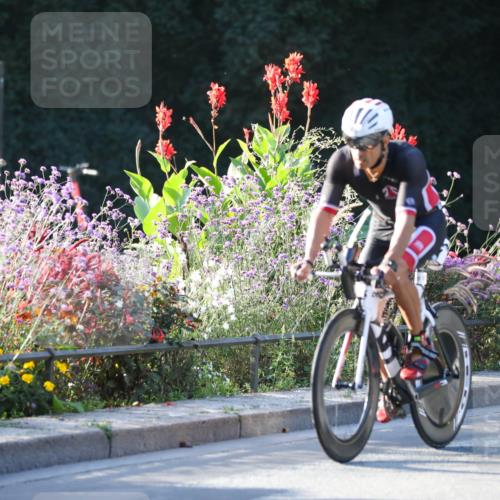 08.09.2024 - Stadtparktriathlon Zöllner http://msf.ph/oto/7008870 08.09.2024 08:53:42 Radfahren 53, 61, 88 meine-sportfotos.de