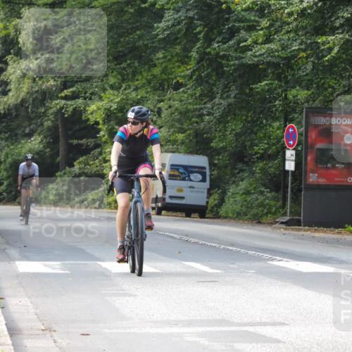 08.09.2024 - Stadtparktriathlon Zöllner http://msf.ph/oto/7008952 08.09.2024 11:55:42 Radfahren 617, 649, 659, 675, 691, 725, 832 meine-sportfotos.de