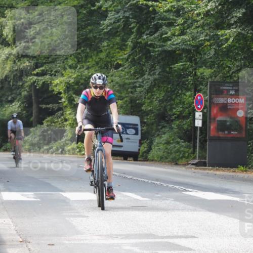 08.09.2024 - Stadtparktriathlon Zöllner http://msf.ph/oto/7008965 08.09.2024 11:55:43 Radfahren 617, 649, 659, 675, 691, 725, 832 meine-sportfotos.de