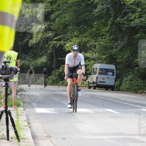 08.09.2024 - Stadtparktriathlon Zöllner http://msf.ph/oto/7008971 08.09.2024 11:55:46 Radfahren 649, 672, 675, 725 meine-sportfotos.de