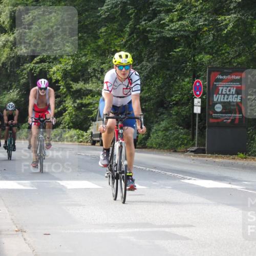 08.09.2024 - Stadtparktriathlon Zöllner http://msf.ph/oto/7009034 08.09.2024 11:55:59 Radfahren 672, 692, 711, 738, 740, 773, 784, 791, 800 meine-sportfotos.de