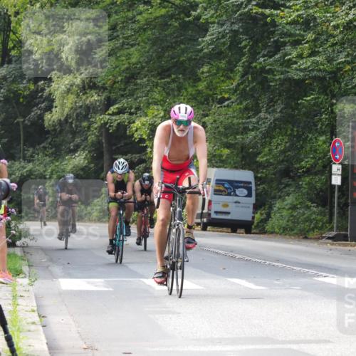 08.09.2024 - Stadtparktriathlon Zöllner http://msf.ph/oto/7009039 08.09.2024 11:56:00 Radfahren 672, 692, 711, 738, 740, 773, 784, 791, 800 meine-sportfotos.de