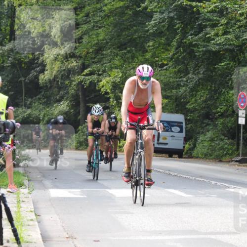 08.09.2024 - Stadtparktriathlon Zöllner http://msf.ph/oto/7009044 08.09.2024 11:56:00 Radfahren 672, 692, 711, 738, 740, 773, 784, 791, 800 meine-sportfotos.de